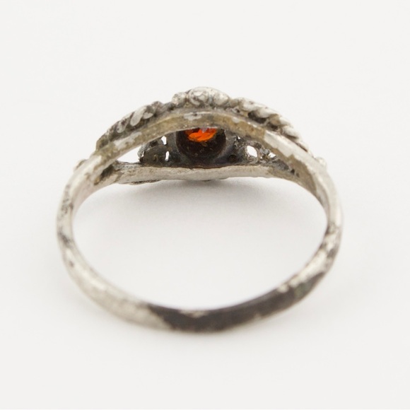 Vintage Sterling Silver Red Glass Ring Size 4 - Picture 4 of 6